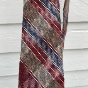 THIS Tie!!!!!! I mean the colors are 👌 Blue Red Tan Stripped Plaid Flannel Tie